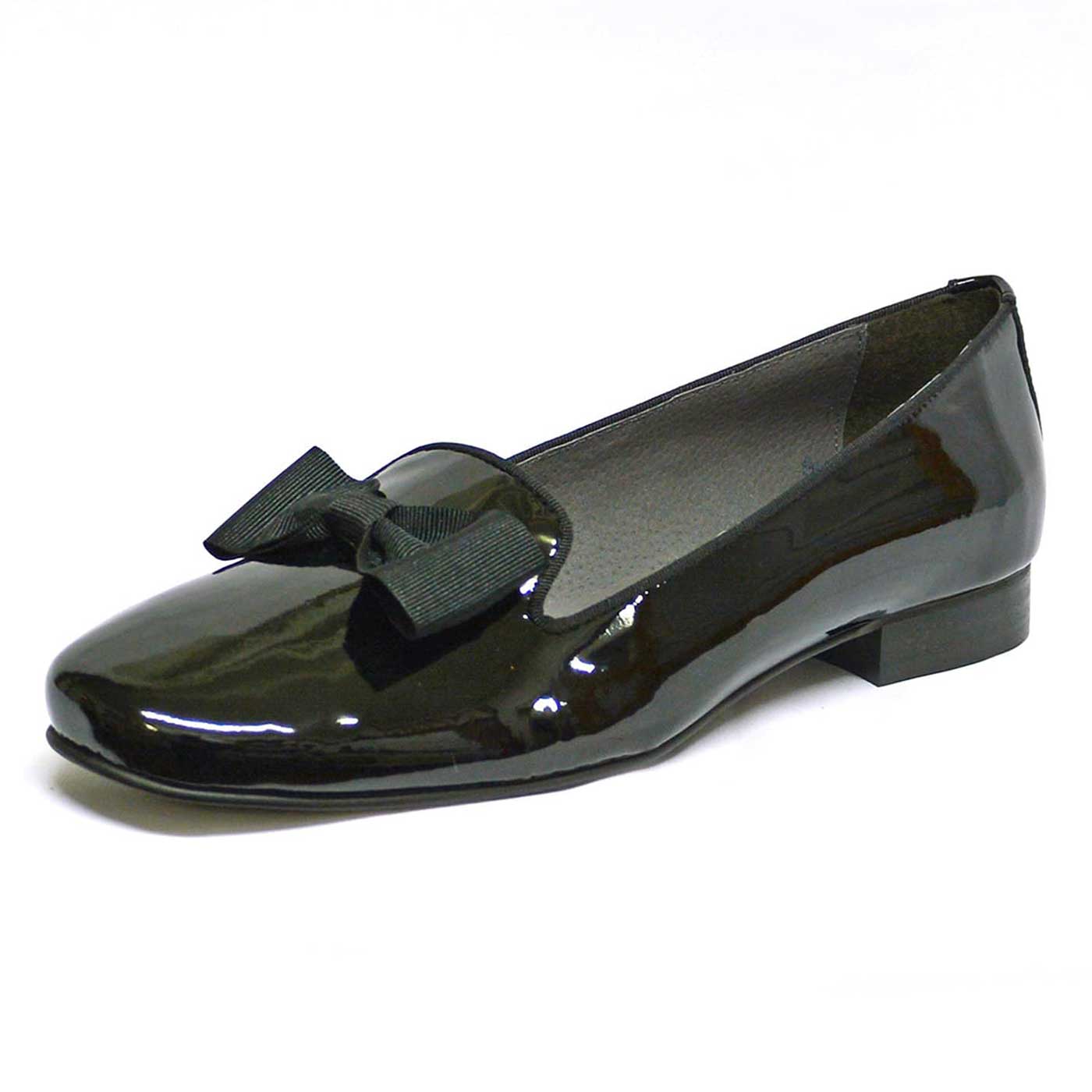 mocassins vernis noir, chaussures femme grande taille