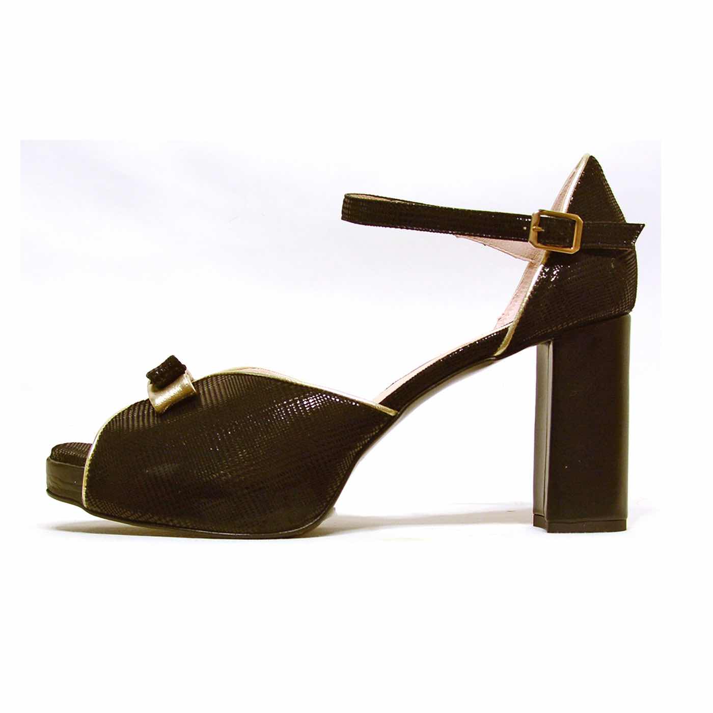 sandales velours noir, chaussures femme grande taille