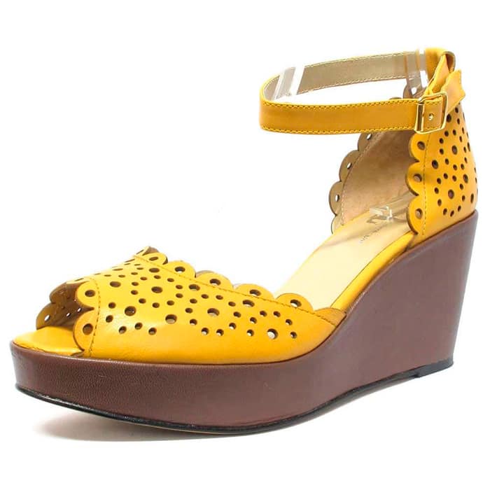 sandales femme grande taille du 40 au 48, cuir lisse beige marron multicolore, talon de 7 à 8 cm, mode tendance fantaisie, chaussures pour l'été