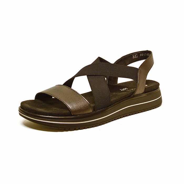 sandalettes femme grande taille du 40 au 48, cuir lisse metallise noir, talon de 3 à 4 cm, sandales plates confort detente, chaussures pour l'été