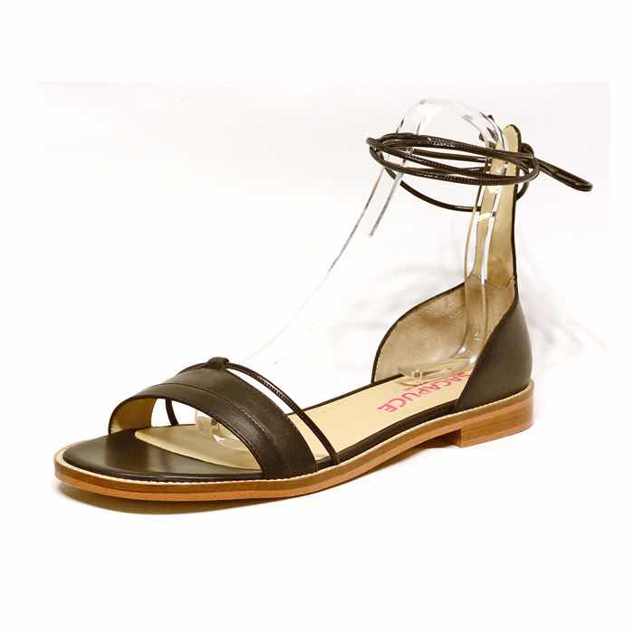 sandales femme grande taille du 40 au 48, cuir lisse noir, talon de 0,5 à 2 cm, mode sandales plates detente, chaussures pour l'été